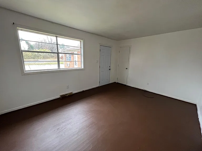 705 Glover St #B — Photo 2