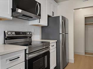 10178 Alpine Dr APT 3, Cupertino, CA 95014