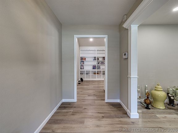 4th image of 4204 E 85th St