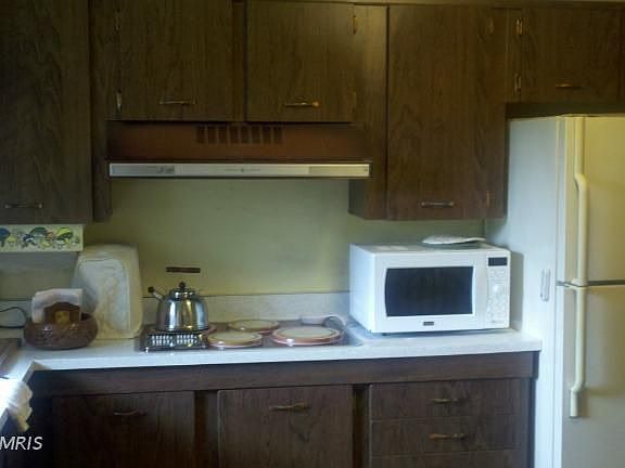 4th image of 700 Bernadette Dr