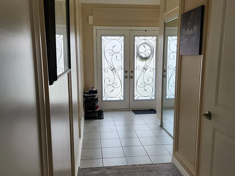 113 Seeley Ave — Photo 39
