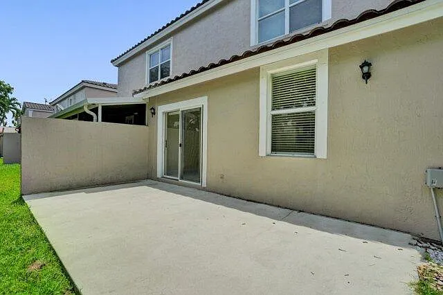 10581 NW 57th Ct — Photo 41