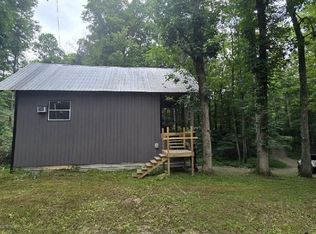 208 Roughshod Ln, Hilham, TN 38568