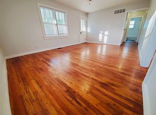 908 Myrtle Ave, Cuba, MO 65453