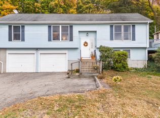 62 Mount Pleasant St, Derby, CT 06418