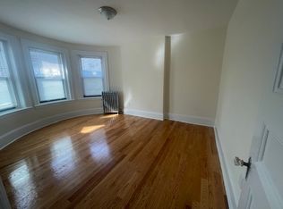 883 Massachusetts Ave #1, Cambridge, MA 02139