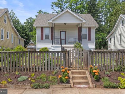 66 N Prospect Ave, Catonsville, MD 21228