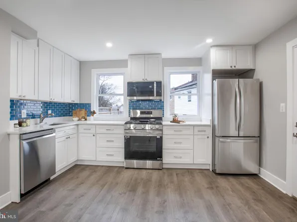 914 52nd St NE, Washington, DC 20019