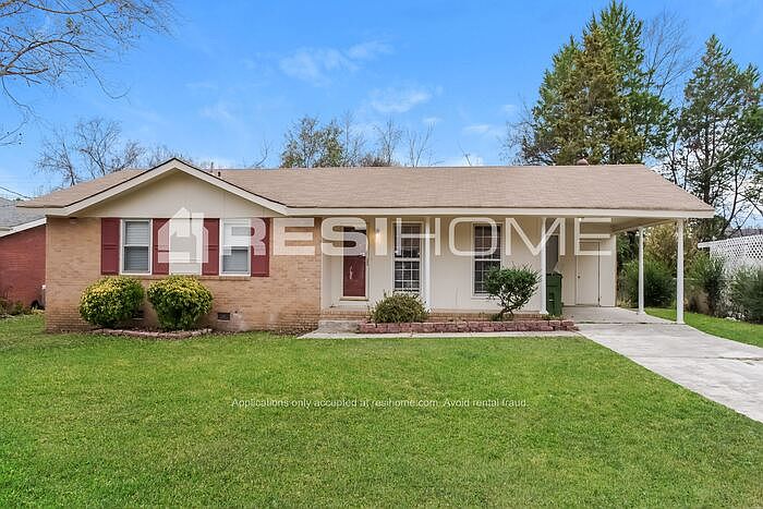 1st image of 3017 Teton Cir NW