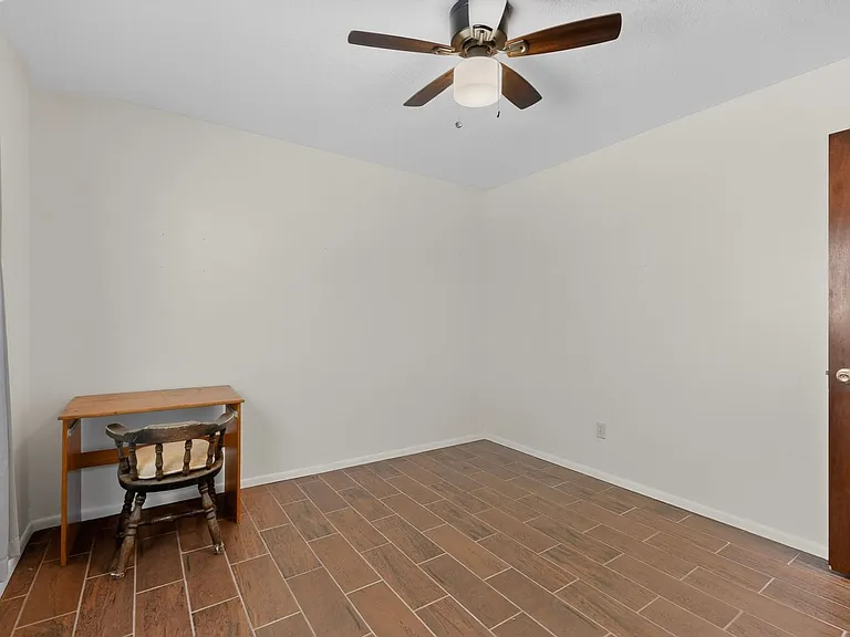5109 Redlands Rd NW — Photo 27