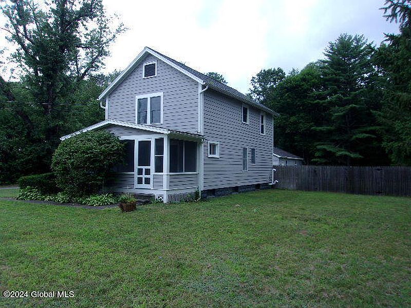 4th image of 43 Greenfield Avenue