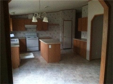2nd image of 376 Woodway Acres
