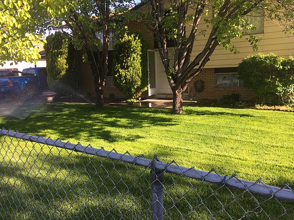 2nd image of 7908 W Sharon Dr