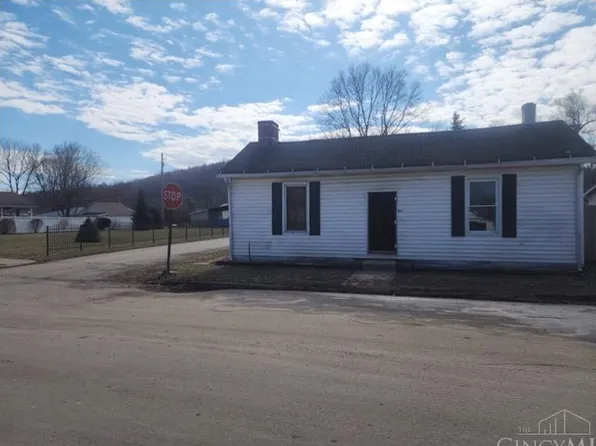 217 E 2nd St, Bainbridge, OH 45612