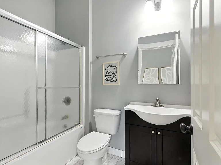 492 N Thomas St — Photo 51