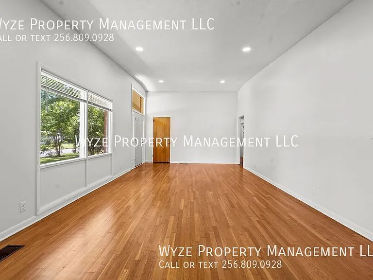 11005 Louis Dr SE — Photo 14