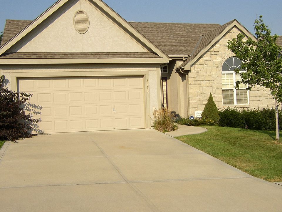 Stone Trim on Front