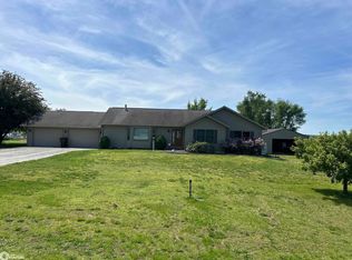 2428 255th St, Montrose, IA