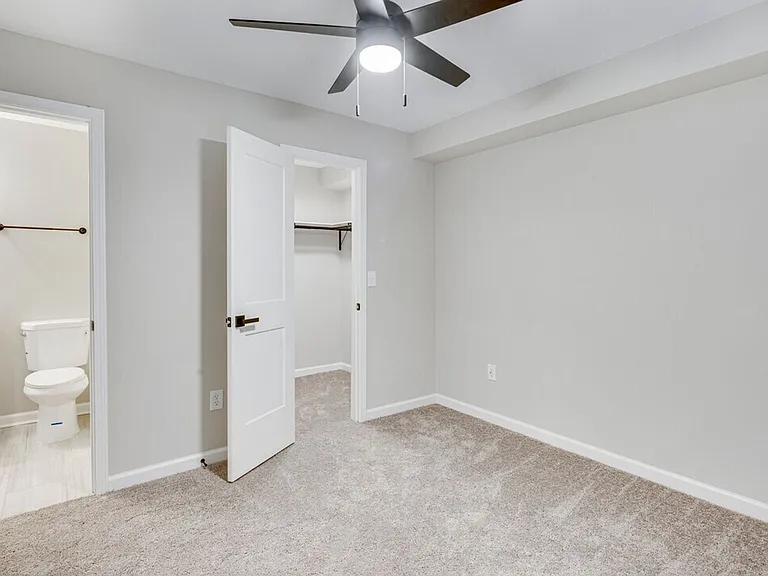 Champions Pines Apartments — Photo 1