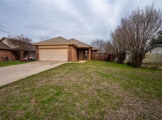 307 Boyd St, Cleburne, TX 76031
