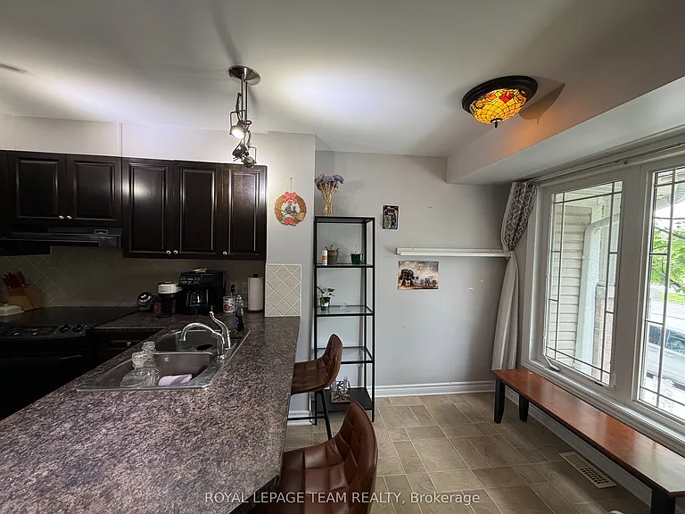 419 Chapman Mills Dr #A — Photo 10