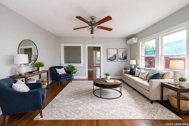 538 Kayton Ave #538 — Photo 3