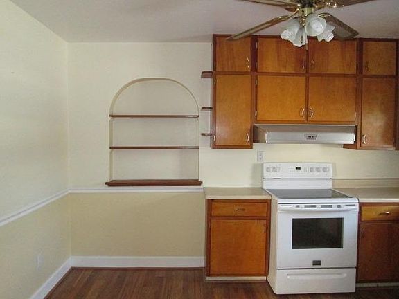 4th image of 3 Brelsford Ave