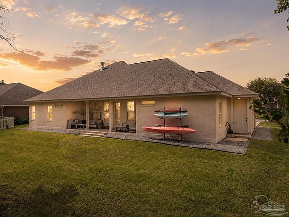 2nd image of 5751 Dunbar Cir