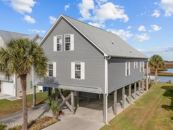 9056 W 9th Street, Surf City, NC 28445