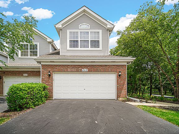 2nd image of 1317 Leonard Dr