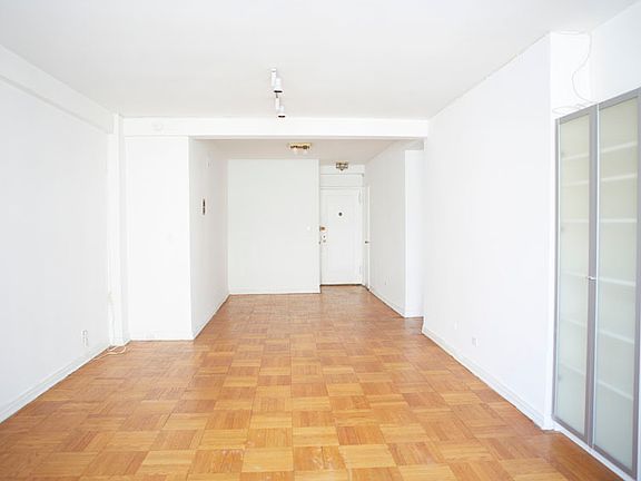 3rd image of 71-36 110th St #3F