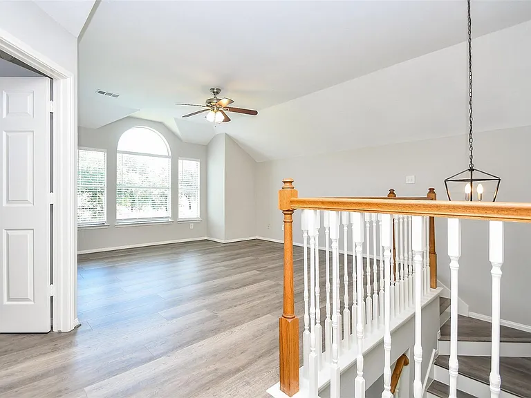 5523 Poundstone Ct — Photo 25