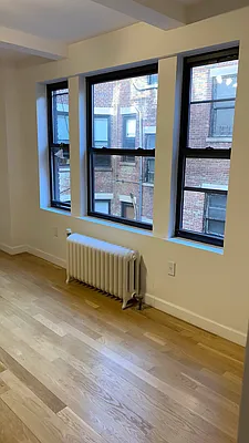 Rented by R New York | media 4