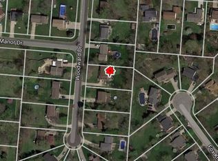 8168 Woodward Dr, West Chester, OH 45069