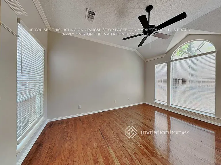 808 Olde Towne Dr — Photo 11