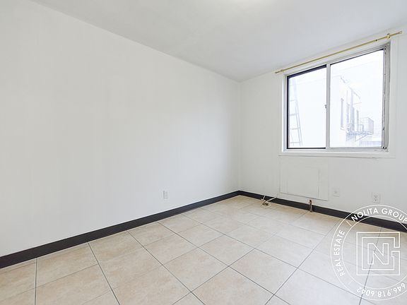 5th image of 329 Broome St #4RR