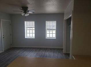 909 W 3rd St APT 5, Davenport, IA 52802
