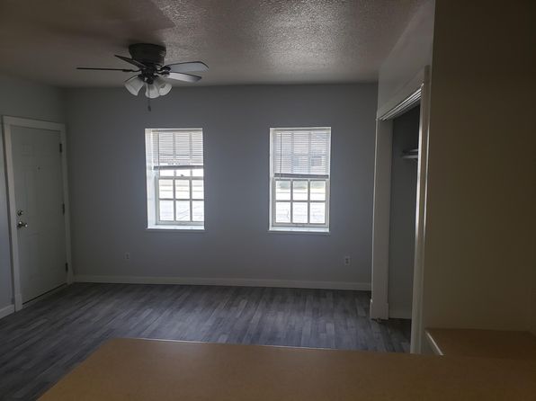 909 W 3rd St APT 5