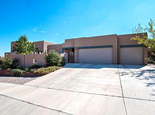 734 Loma Pinon Loop NE, Rio Rancho, NM 87144