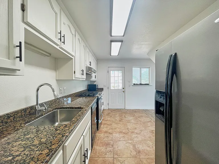20809 Caylor Dr — Photo 27