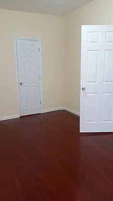 Rented by Lang Realty LLC | media 18