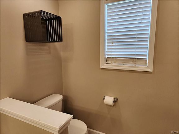 4th image of 8355 Nates Ln