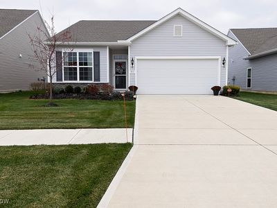 811 Cedar Crest Dr, Elyria, OH, 44035