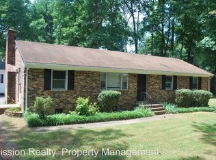 3208 Woodsong Dr, Midlothian, VA 23112