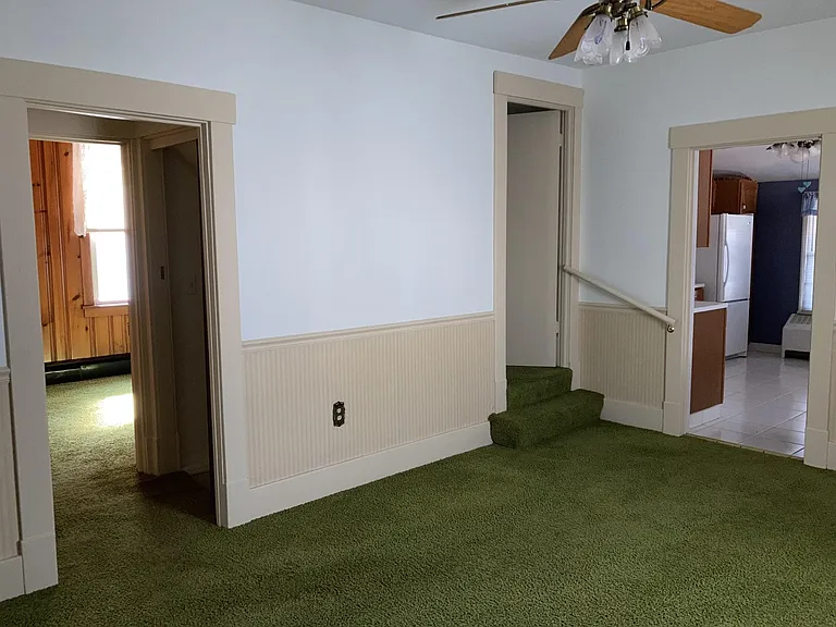 1142 Bechtel St — Photo 15