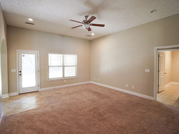 5th image of 357 Lee Road 2170