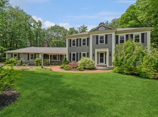 5 Old Farm Rd, Hopkinton, MA 01748