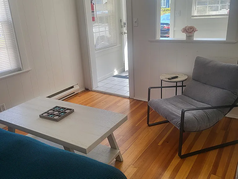 3 Odessa Ave #1 — Photo 6