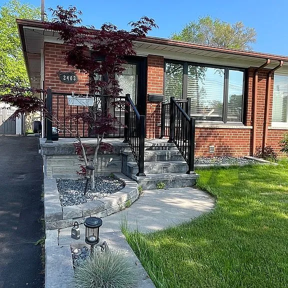 2403 Barclay Rd — Photo 1