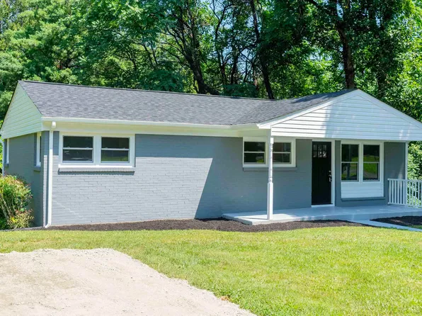 395 Berry St, Orange, VA 22960